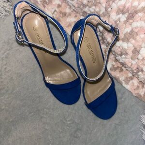 Dream Pairs Women's Royal Blue Heels